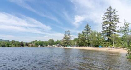 Lake Winnipesaukee Beautiful 5 Bedroom / 6 Bath