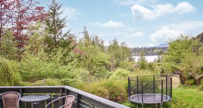 4 bedroom lovely home in Lonevåg