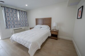 1 bedroom, WiFi - Seaport Inn (Wildwood)