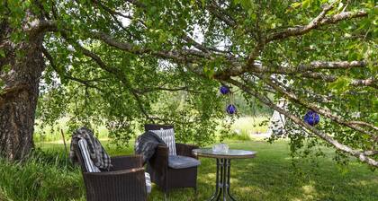 Bel appartement à Malmköping avec sauna
