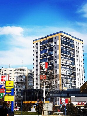 Exterior - Beautiful view over Bucharest! (Bucharest)