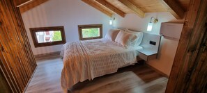 6 habitaciones, tabla de planchar con plancha y wifi gratis