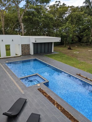 Alberca al aire libre 