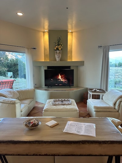 OJAI’S SAGE RANCH VILLA