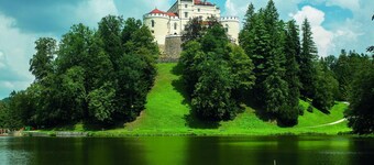 Cozy home in Breznicki Hum