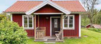 Stunning home in Tranhult with kitchen