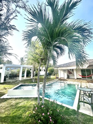 Alberca al aire libre