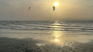 Beach nearby, sun loungers