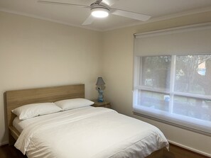 4 bedrooms, WiFi