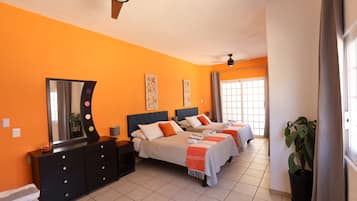 2 habitaciones, decoración personalizada y muebles diferentes