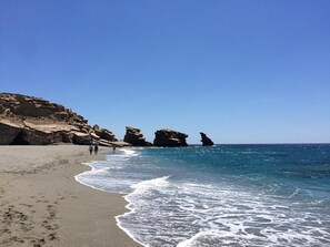 Beach - Triopetra Green Hostel (Agios Vasileios)