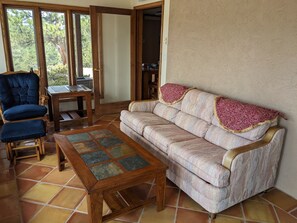 Smart TV, fireplace, DVD player, foosball - Vedauwoo, Curt Gowdy State Park, Cheyenne, and Laramie  close! (Cheyenne)