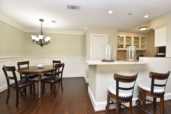 Dining - CITY CONDO (Houston)