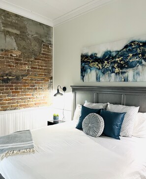 1 bedroom, iron/ironing board, free WiFi, bed sheets