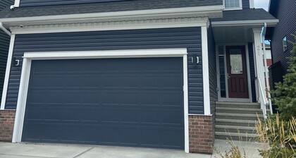 Comfortable and beautiful brand new suite in SW