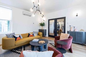 Nicht klassifiziertes Bild, 3 von 32, Schaltfläche