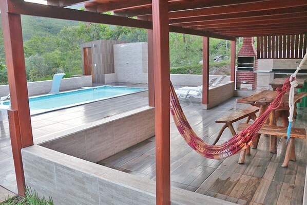 Outdoor pool, a heated pool