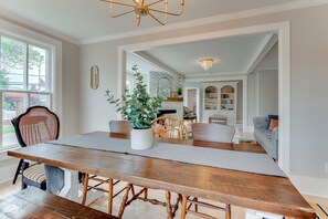 Dining - The Guest House (Excelsior)