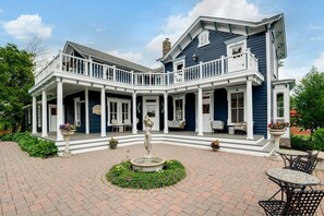 Exterior - The Guest House (Excelsior)