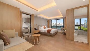 Superior Condo | Premium bedding, minibar, in-room safe, desk