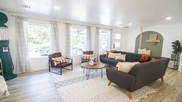 Smart TV, fireplace, video games, books