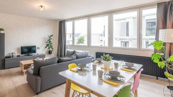 Appartement, 2 slaapkamers, balkon | Dineren