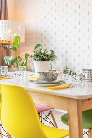 Departamento, 2 habitaciones, balcón | Comedor