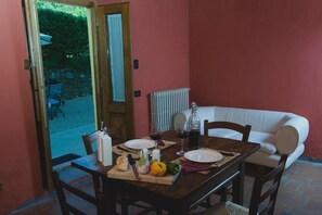 Appartement, 2 chambres, fumeur, terrasse | Coin séjour