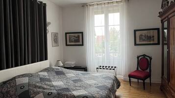 2 chambres, fer et planche Ă repasser, Wi-Fi gratuit, draps fournis