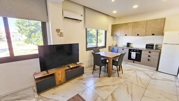 สแตนดาร์ดอพาร์ทเมนท์ | บริเวณนั่งเล่น