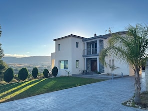 Villa, 4 Bedrooms, Smoking, Private Pool | Exterior