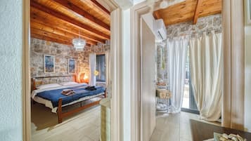 Villa, 4 Yatak Odası, Kişiye Özel Havuzlu, Bahçe Manzaralı | 4 yatak odası