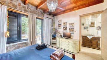 Villa, 4 Bedrooms, Private Pool, Garden View | 4 bedrooms