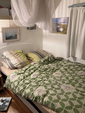 4 Schlafzimmer, Schreibtisch, Bügeleisen/Bügelbrett, kostenloses WLAN