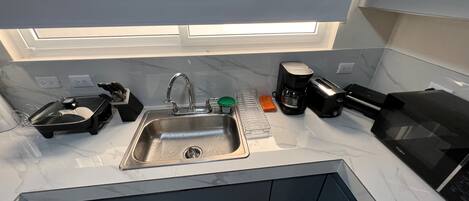 Apartment, 2 Bedrooms, Patio | Interior