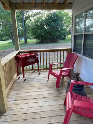 Property grounds - Location, Location, Location!! Cozy Farmhouse Very Close to Ft. Rucker (Enterprise)