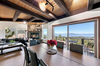 MV55 Lakeview townhome on the Ridge with Hot tub