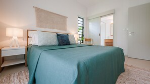 Family Apartment, 3 Bedrooms | 3 bedrooms, in-room safe, iron/ironing board, free WiFi