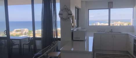 Microones, forn, placa de cuina i rentaplats