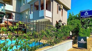 Ảnh chưa phân loại, 3 trong số 7 ảnh, nút