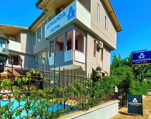 Front of property - Amanda Hotel (Kemer)