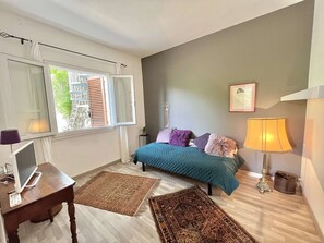 3 chambres, Wi-Fi gratuit, draps fournis
