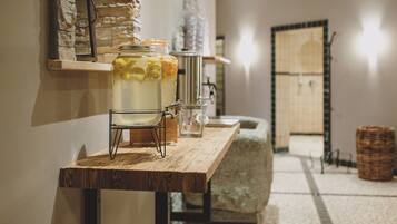 Sauna, steam room, massages
