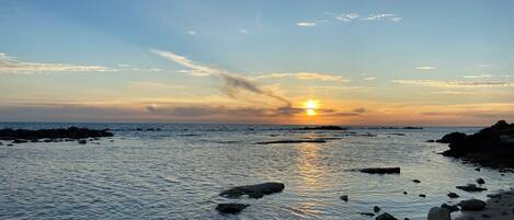 Una spiaggia nelle vicinanze