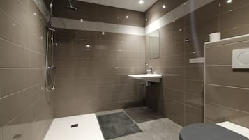 Shower, towels