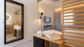 Superior Double Room, 1 King Bed, Garden View | 1 bedroom, Egyptian cotton sheets, premium bedding, memory foam beds