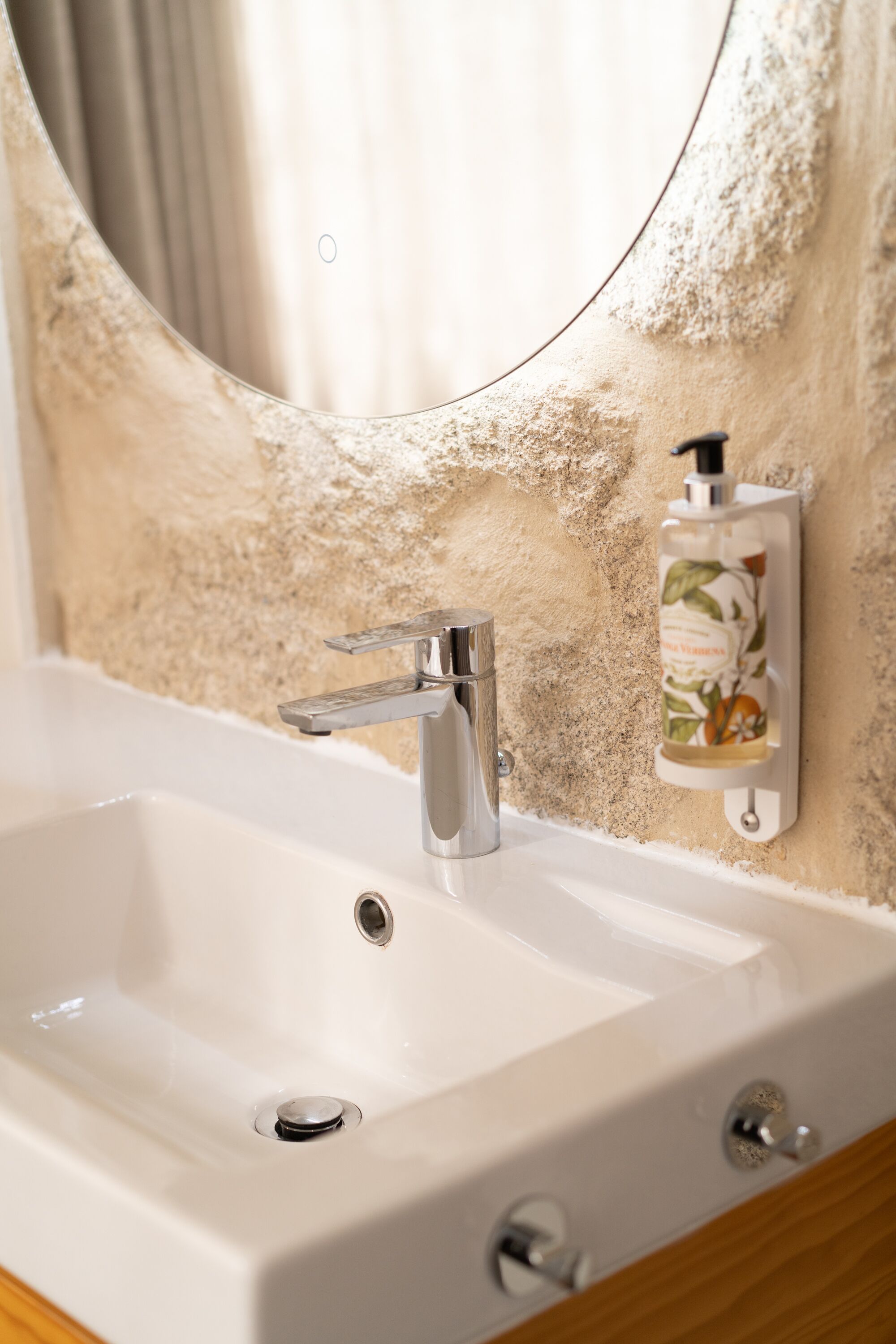 Photo - FONTE SANTA Manor House