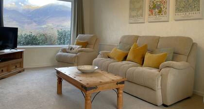 Roslin - a cottage that sleeps 4 guests in 2 bedrooms