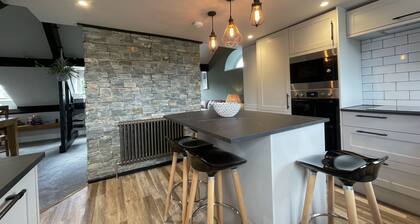 Mountain View - an apartment that sleeps 4 guests in 2 bedrooms