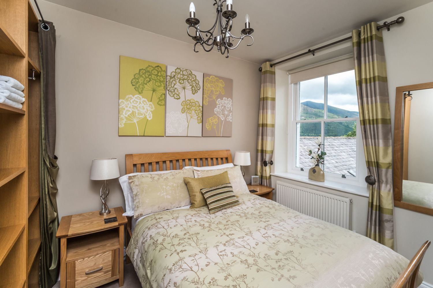 3 chambres, fer et planche à repasser, Wi-Fi gratuit, draps fournis